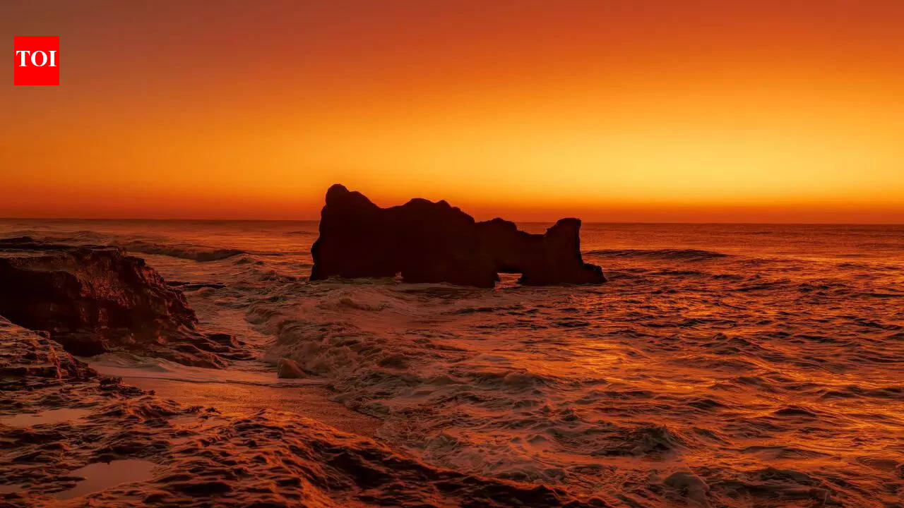 Mars once had beaches like Earth! Radar data is revealing the buried shoreline |