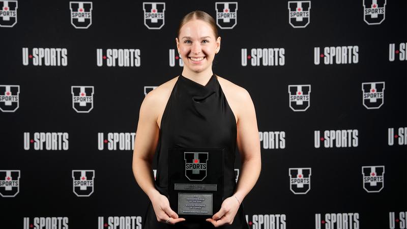 Calgary's Amélie Collin named U SPORTS Defensive Player of the Year