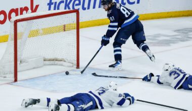 Winnipeg Jets send defencemen Schenn and Stanley to Buffalo Sabres – Winnipeg Free Press