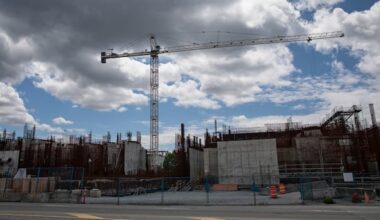 North Vancouver mayors call for inquiry into $3.86B wastewater treatment project