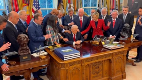 Pastors pray with Donald Trump in the Oval Office – video