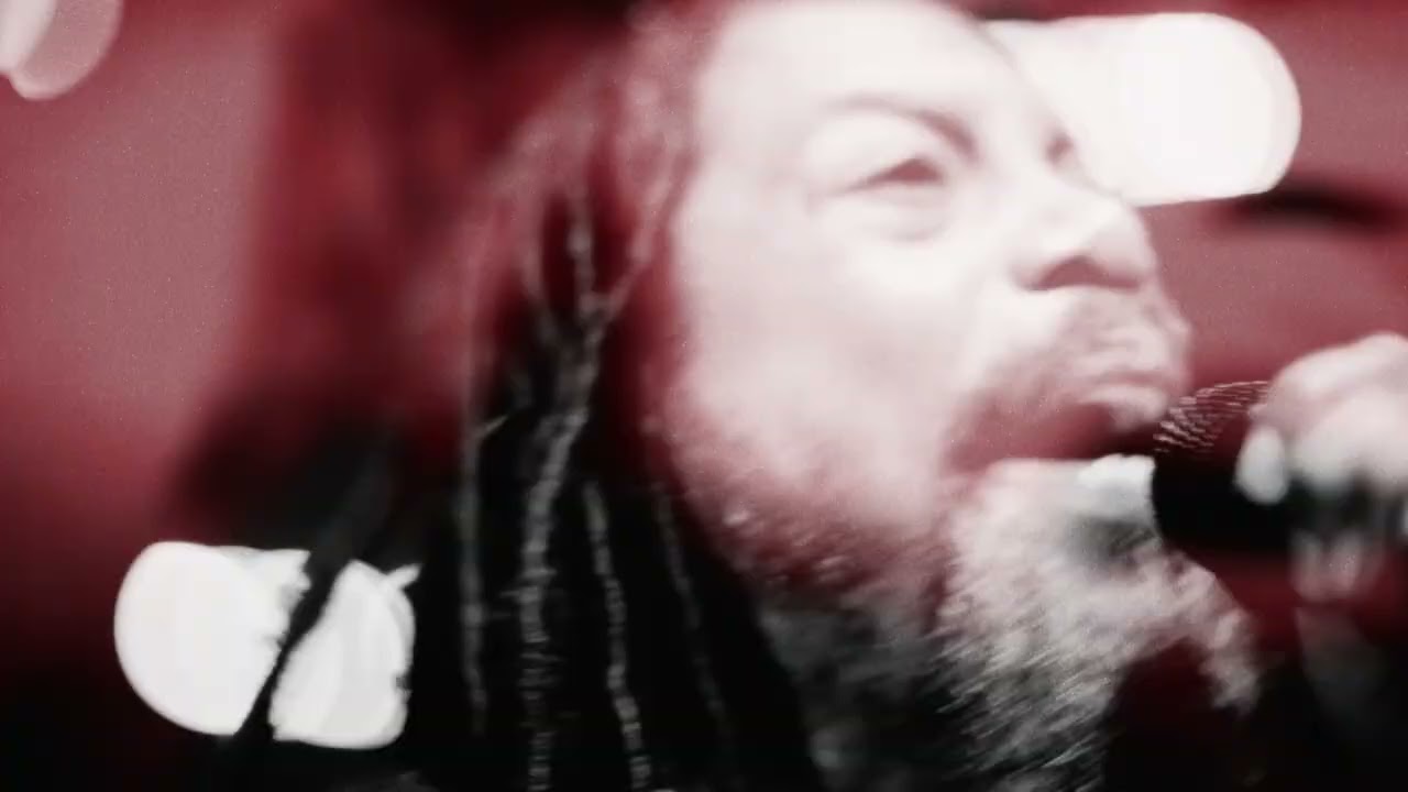 Sevendust - Unbreakable (Official Video) - YouTube