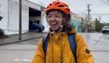 Vancouver woman searches for 'Cinderfella' who lost steel-toed Blundstone boot