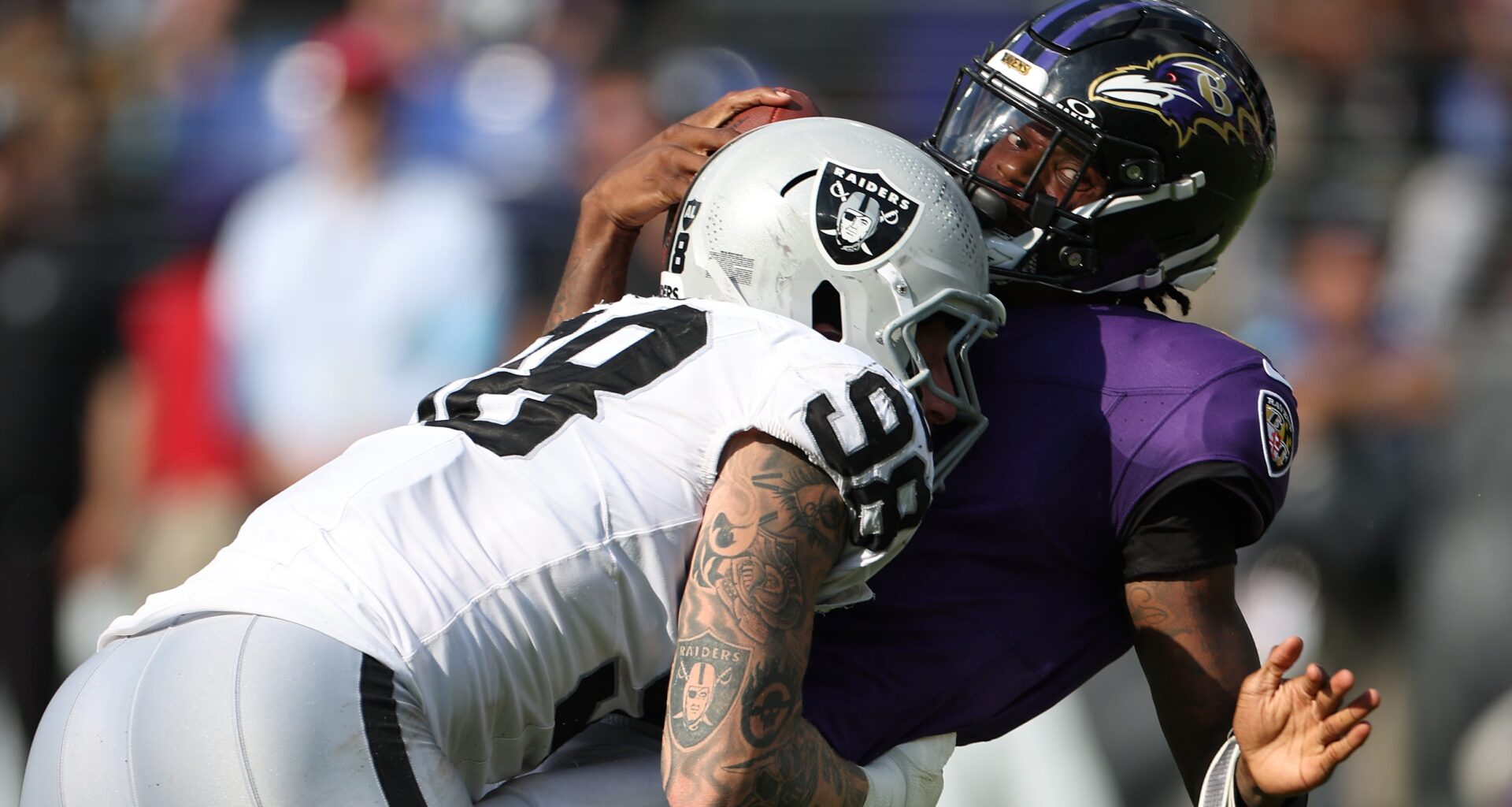 Ravens Obtain All-Pro Edge Maxx Crosby in Blockbuster Trade