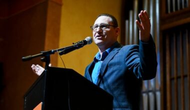 NDP leader hopeful Avi Lewis calls Carney's Iran response 'incoherent,' rules out byelection run