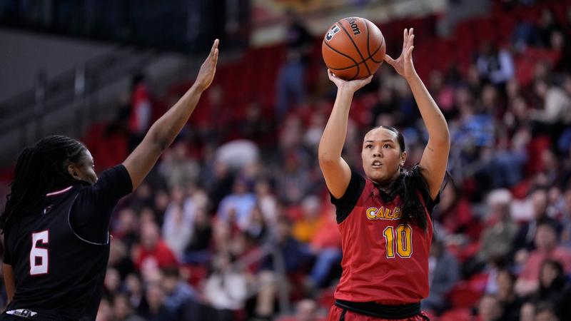 Dinos go down swinging in U SPORTS semifinal