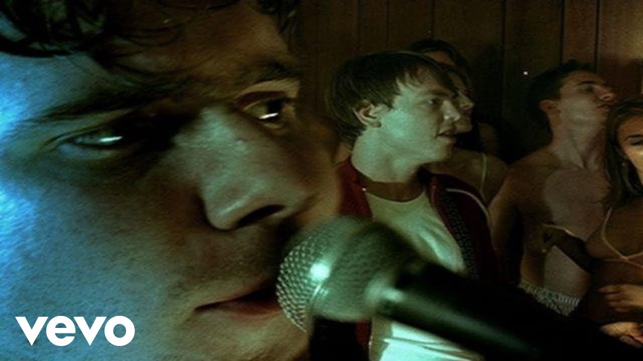 Jimmy Eat World - The Middle (Official Music Video) - YouTube