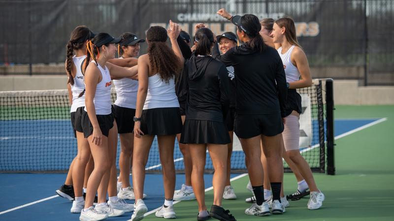 Women’s Tennis Off to Tennessee for Pair of Games