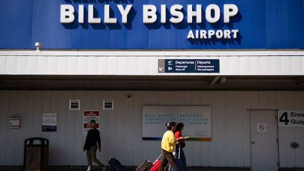 Pre-clearance now available at Billy Bishop airport for passengers flying to U.S. from downtown Toronto