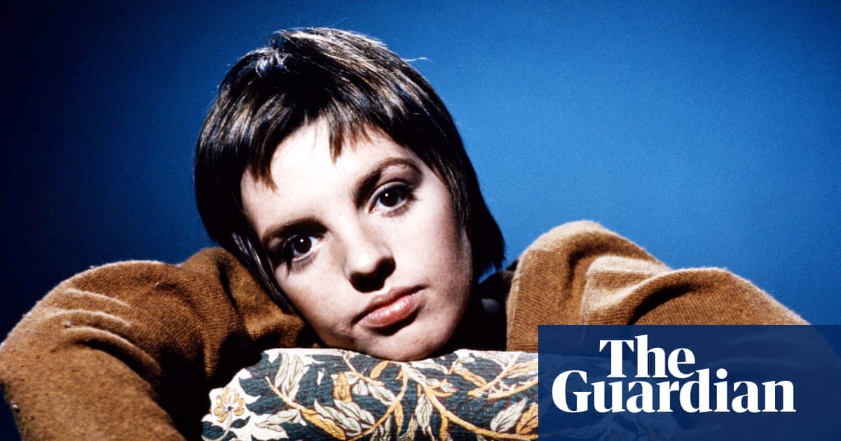 Sex with Scorsese, beef with Sondheim … and inventing the moonwalk? The wildest moments in Liza Minnelli’s memoir | Liza Minnelli