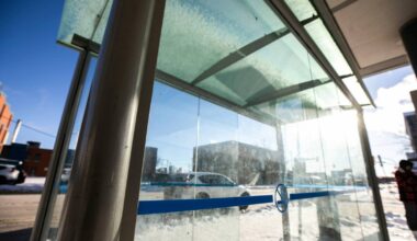 City replacing more bus shelter glass with polycarbonate panels after successful pilot – Winnipeg Free Press
