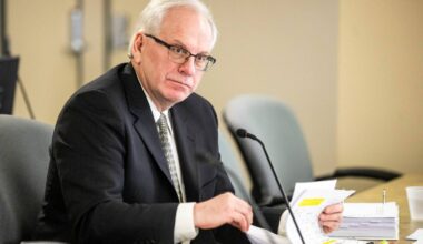 Evidence of startling overbilling at police HQ inquiry – Winnipeg Free Press