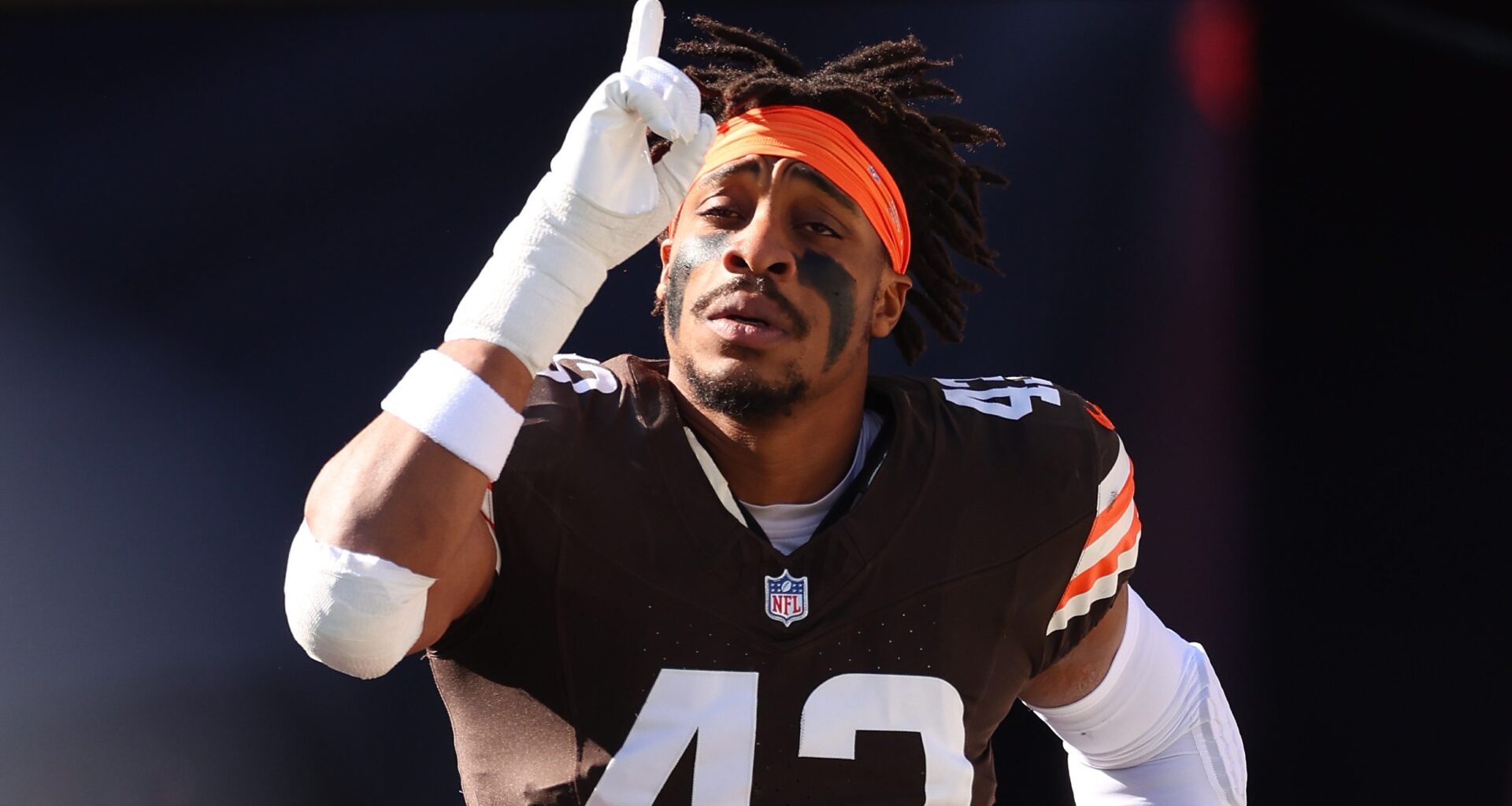 Browns Cut Ties With 4 Players to Open NFL Free Agency