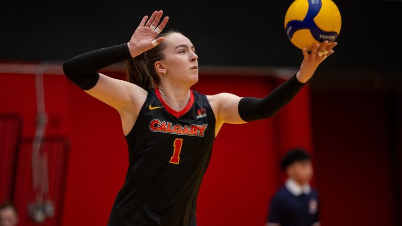 Blanke named to national all-rookie team