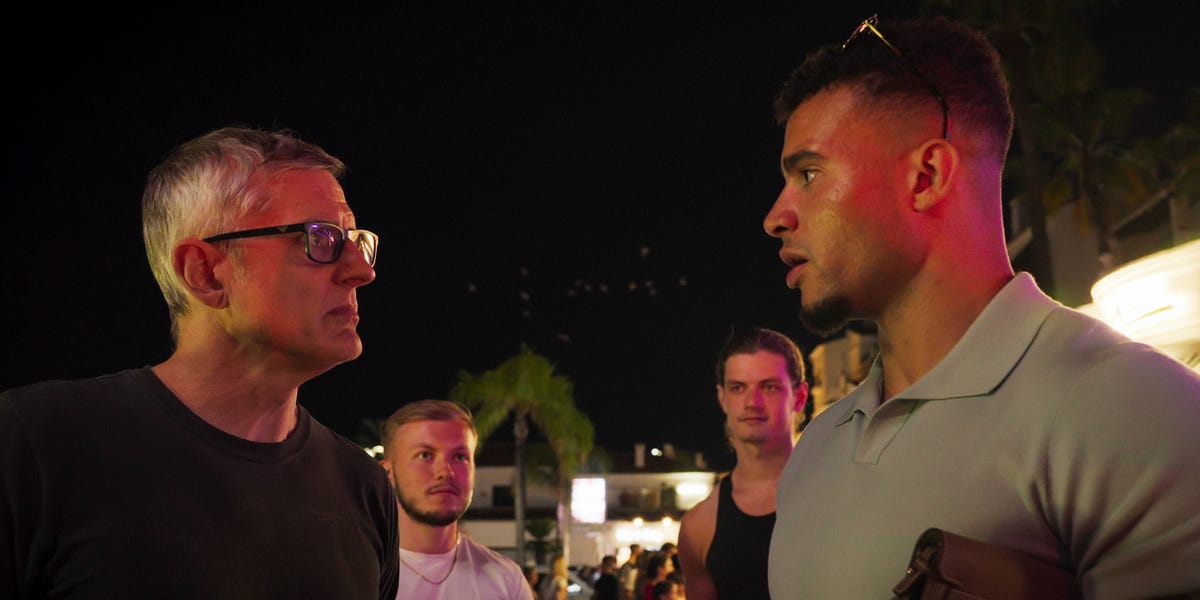 In His New 'Inside The Manosphere' Netflix Doc, Louis Theroux Wields The Ultimate Weapon: Pity