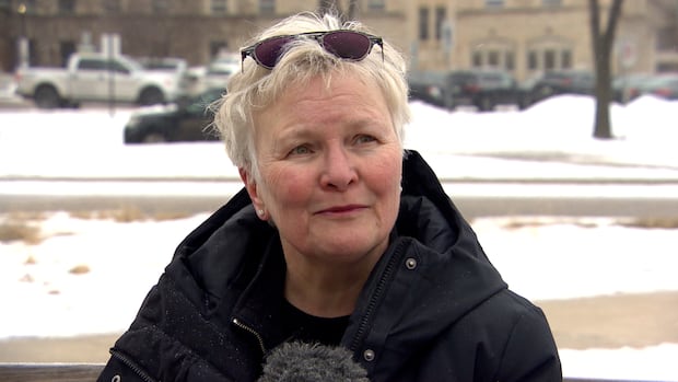 Woman with dementia who had a stroke waited 4 days in Saskatoon hospital hallways for a room