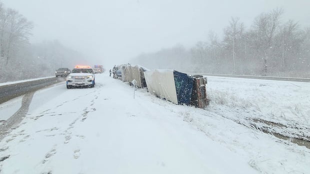 Multiple collisions and poor weather snarl highways across southern Ontario