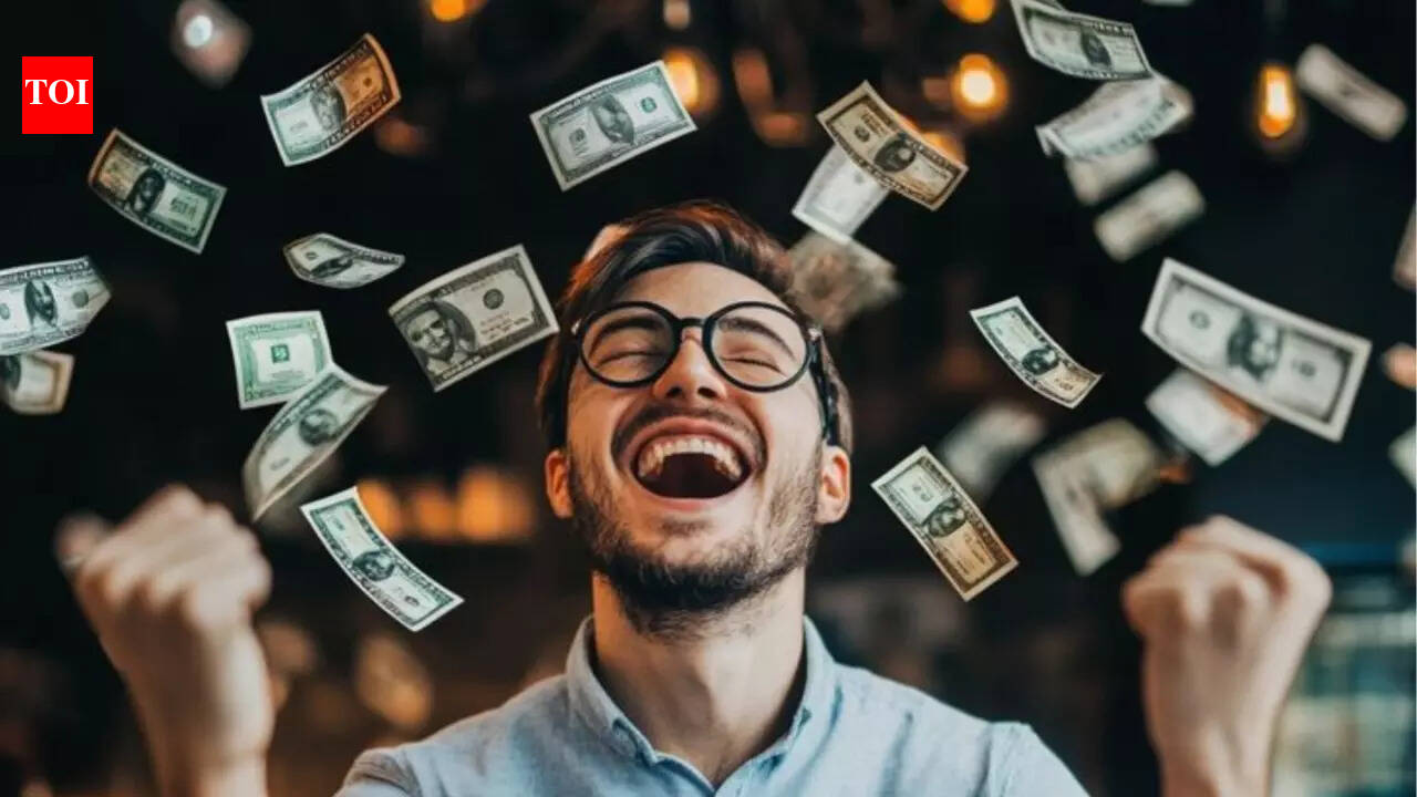 UAE savings strategies 2026 explained: Best apps, tools, budget rules and smart money hacks to beat rising cost of living in emirates