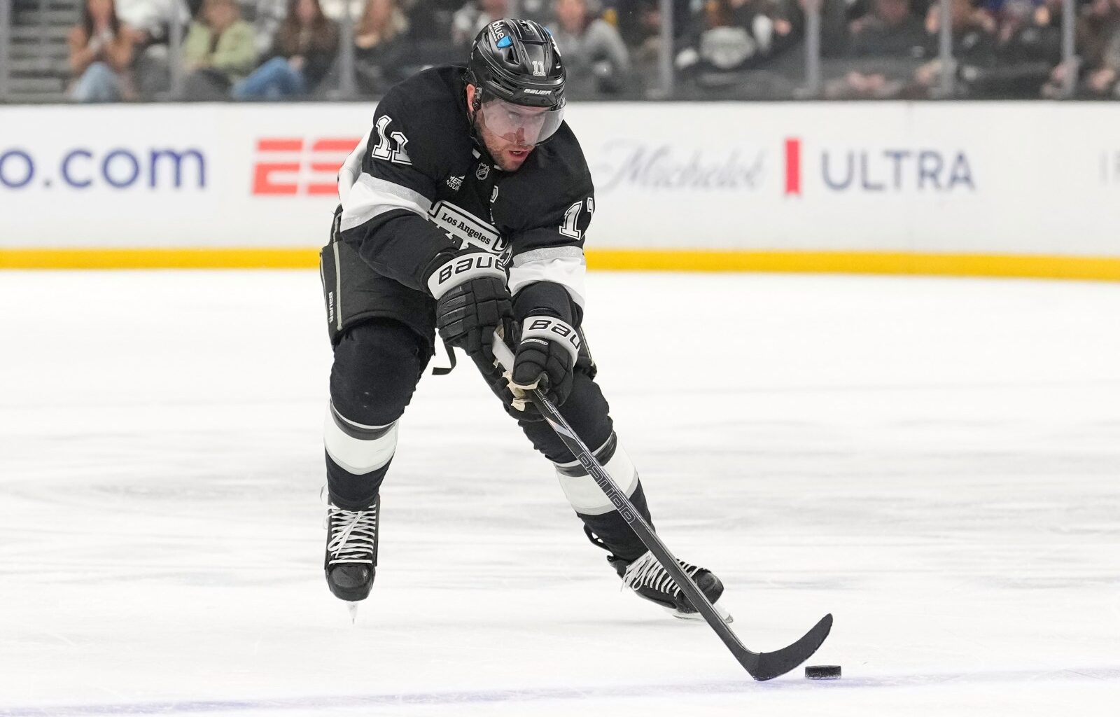 Kings’ Kopitar sets franchise points record with 2 goals against Devils – Winnipeg Free Press