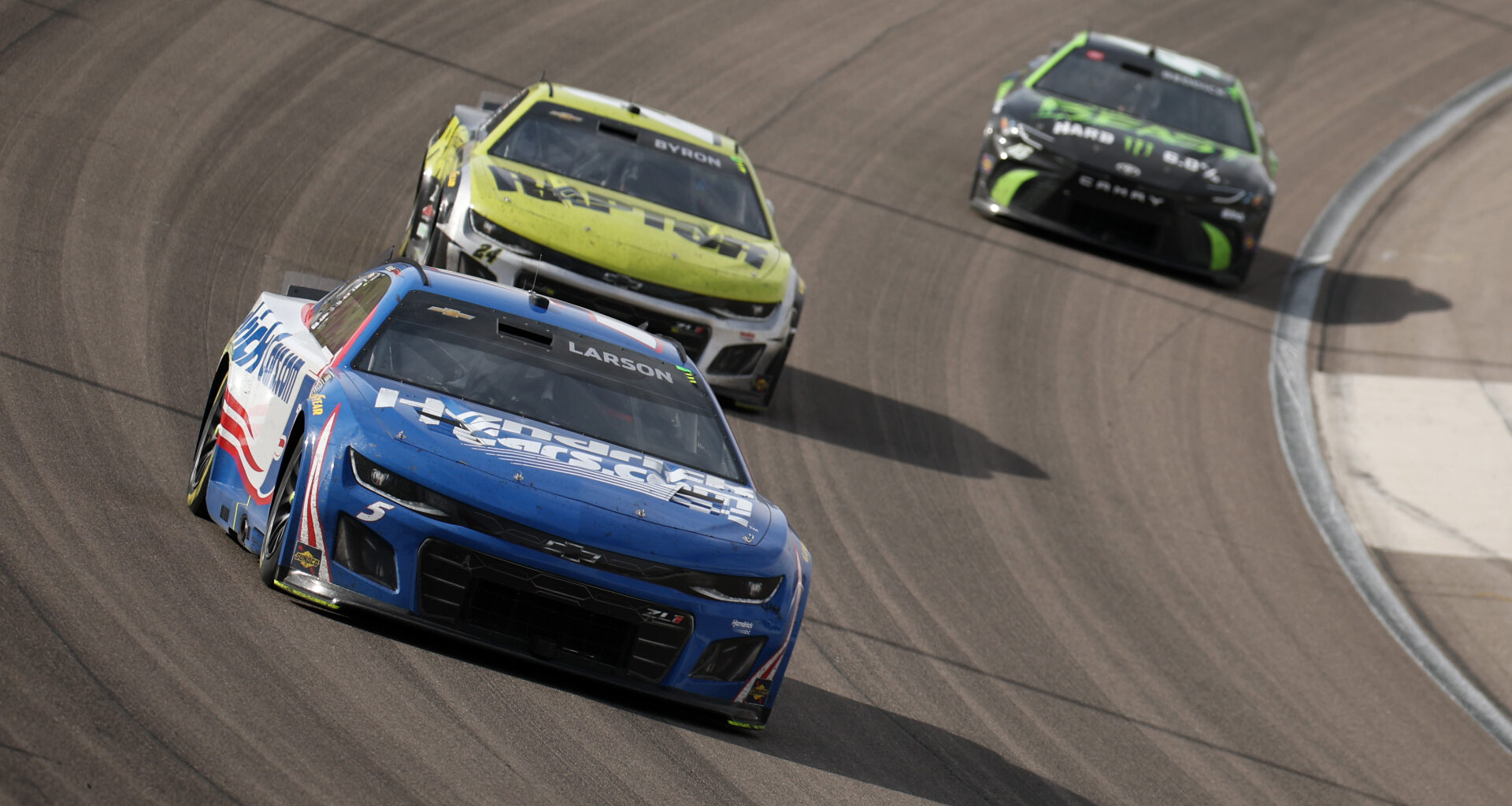 Can Kyle Larson Pull off Las Vegas Sweep?