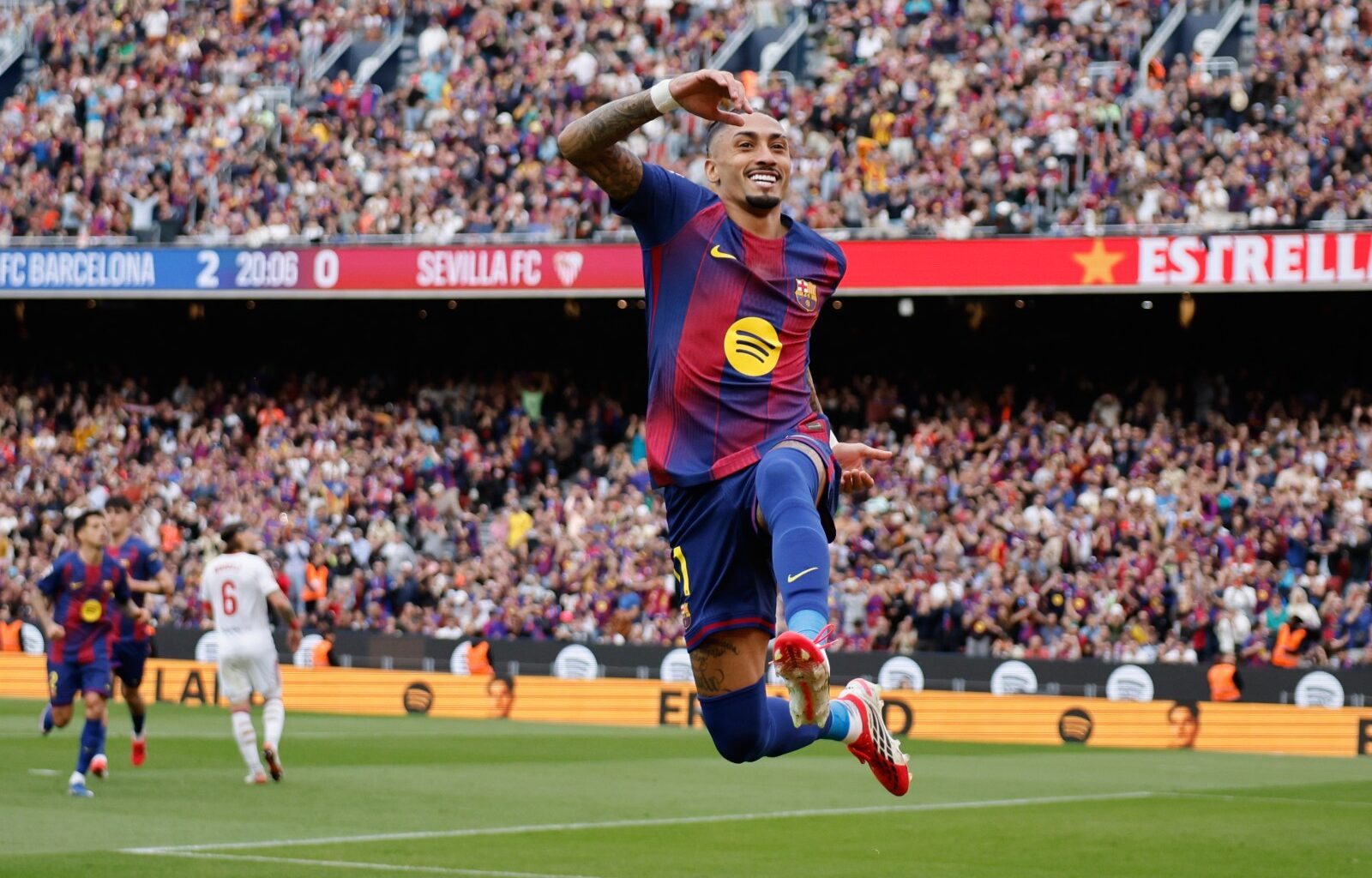 Hat trick for Raphinha as Barcelona beats Sevilla 5-2 to stay 4 points clear of Madrid – Winnipeg Free Press