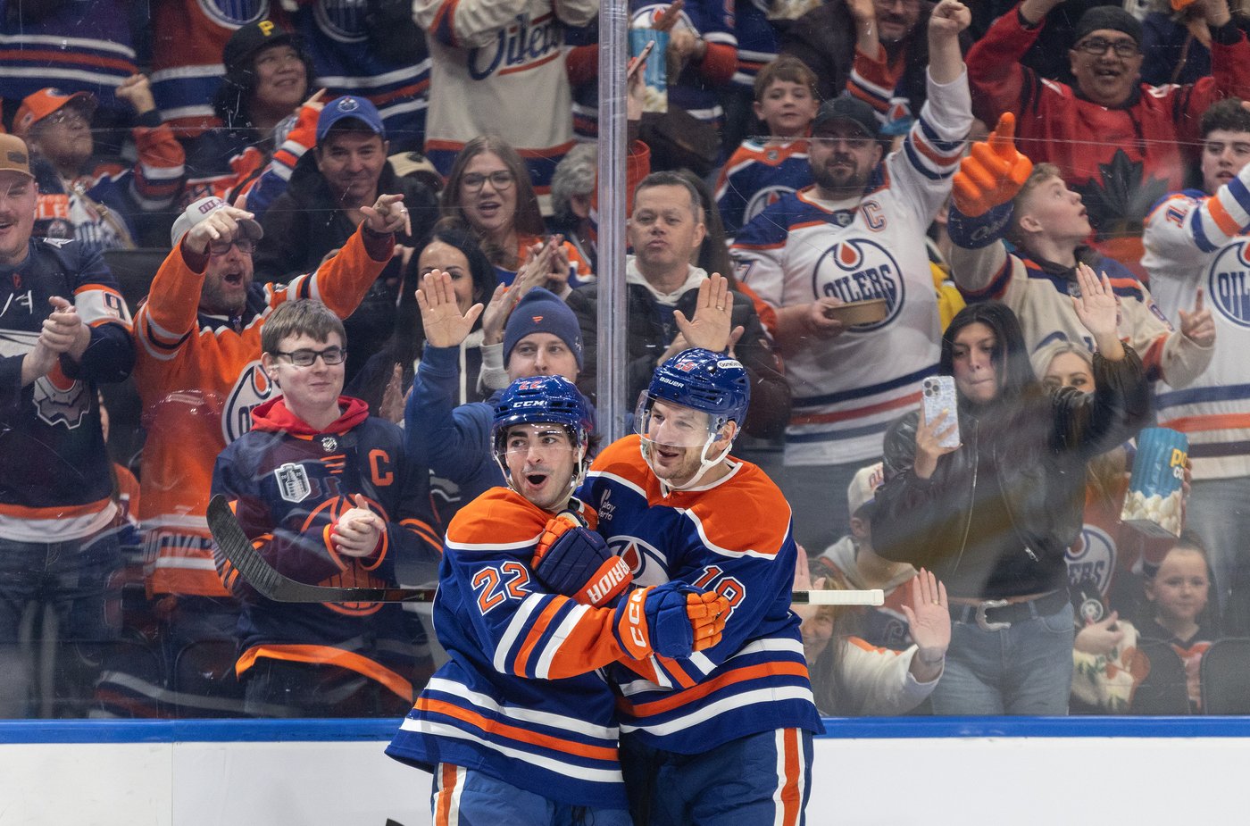 McDavid leads Oilers to 3-1 win over Predators, but lose Draisaitl to injury