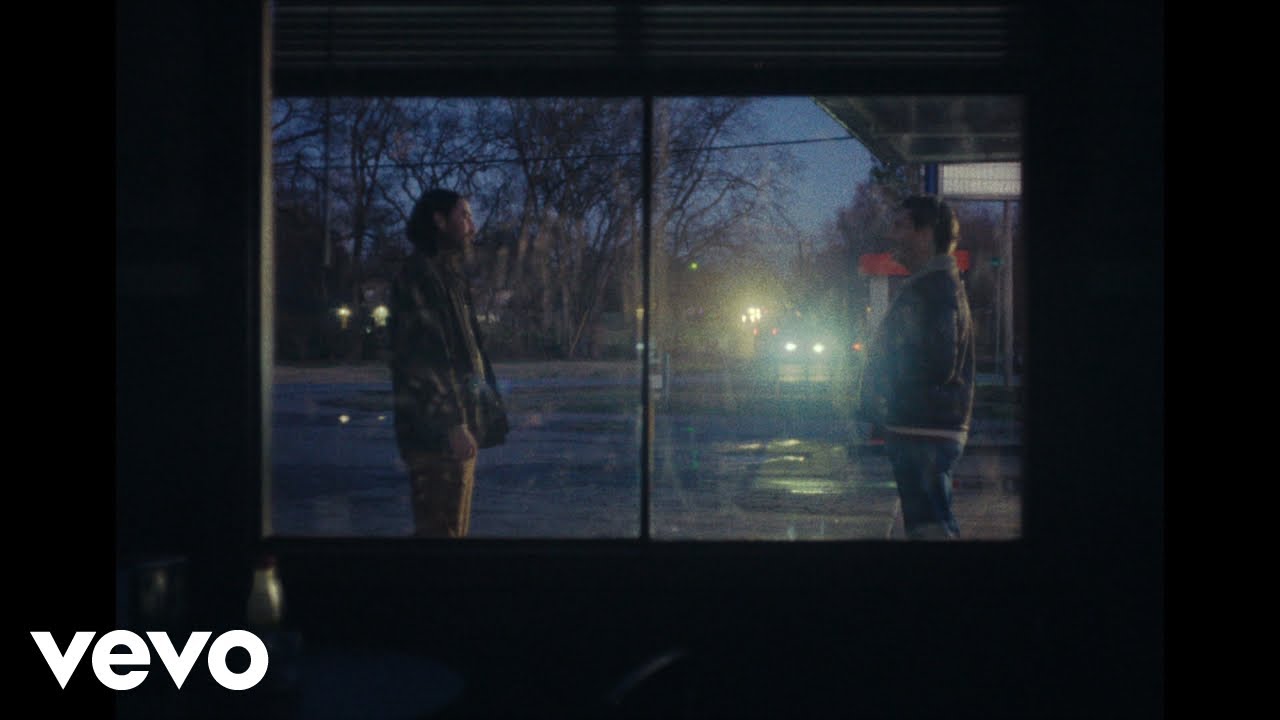 Noah Kahan - The Great Divide (Official Music Video) - YouTube