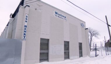 Winnipeg supervised consumption could now be months away: premier