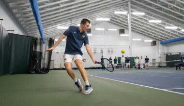 Men's Tennis Win Both Matches Tuesday