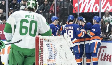 New York Islanders jump on Maple Leafs early, down Toronto 3-1 | NanaimoNewsNOW