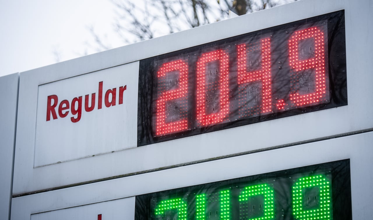 A gas station price of $2.049 per litre.