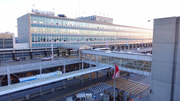 Montreal airport fully operational after suspicious package temporarily closes runway