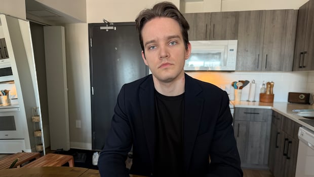 Immigration rules hamper health-care recruitment, nurse says after permanent residency application rejected