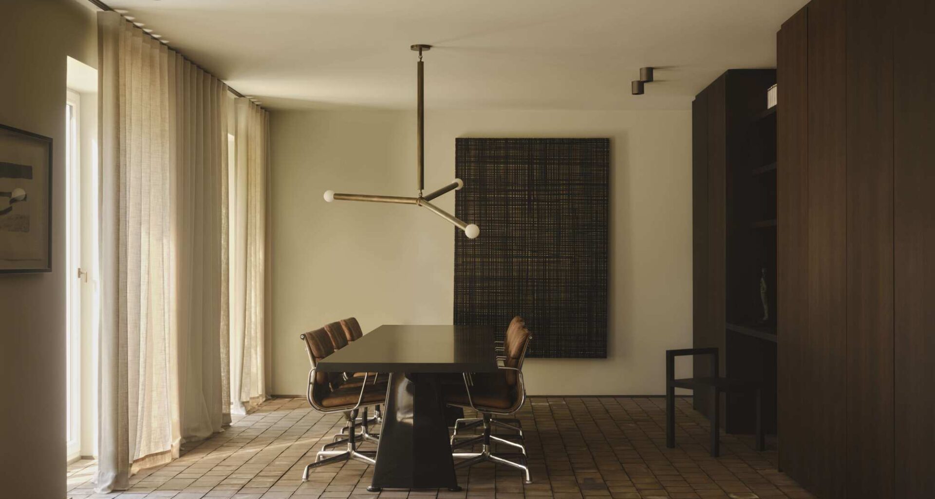 Kreuzberghof Front House / Nidus