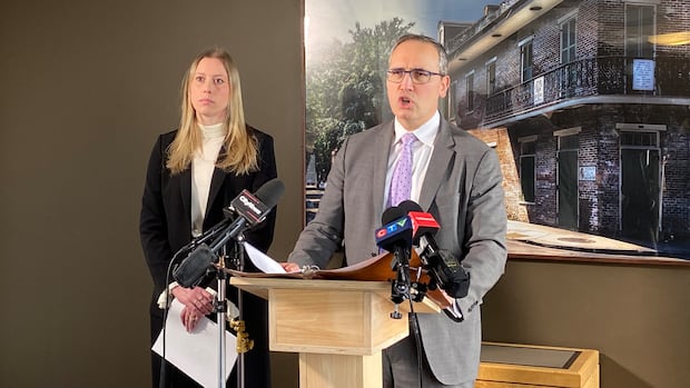 Umar Zameer's lawyer sets 'record straight' after OPP investigation, Ford's call for judge apology