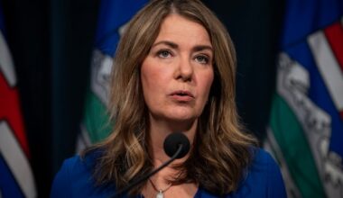 Alberta premier defends gift of Saudi jet tour against NDP accusations of entitlement