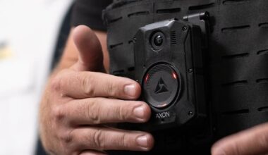 Ottawa police wants to equip all front-line officers with bodycams