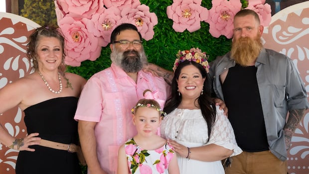 Fears for B.C. woman, daughter detained at Texas immigration facility