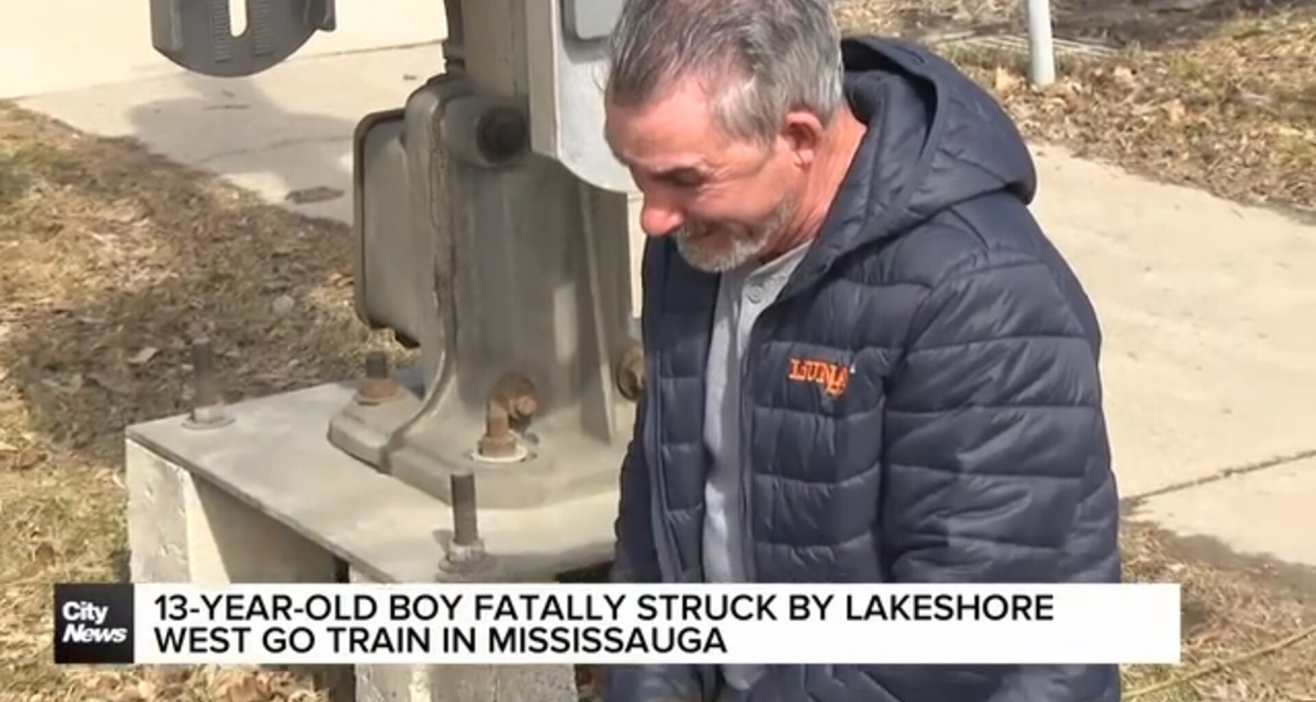 Family mourning after 13-year-old boy fatally struck by Lakeshore West GO train in Mississauga