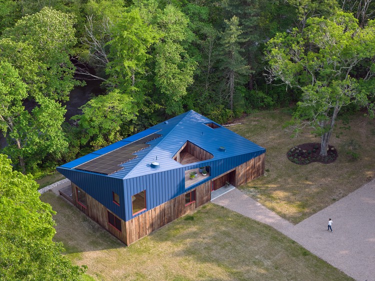 Riverhouse / WORKac - Exterior Photography, Wood