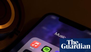 US man pleads guilty to defrauding music streamers out of millions using AI | US crime