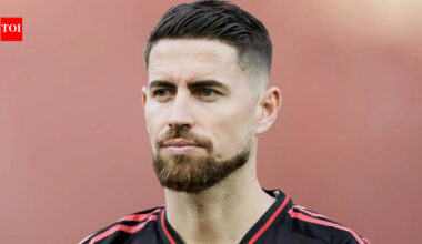 Chappell Roan: Soccer star Jorginho Frello slams Chappell Roan, says she ‘doesn’t deserve’ fans’ affection after daughter’s upsetting encounter | English Movie News