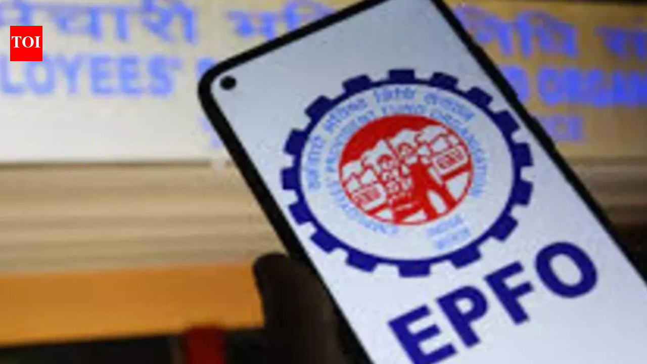 EPFO reaches out to subscribers with unclaimed balance | India News