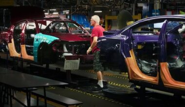 Confidential contract between feds, Stellantis reveals Brampton factory and worker terms