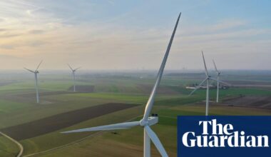 Europe’s ‘staggering’ clean power gains undermined by failure to phase out fuel-burning machines | Environment