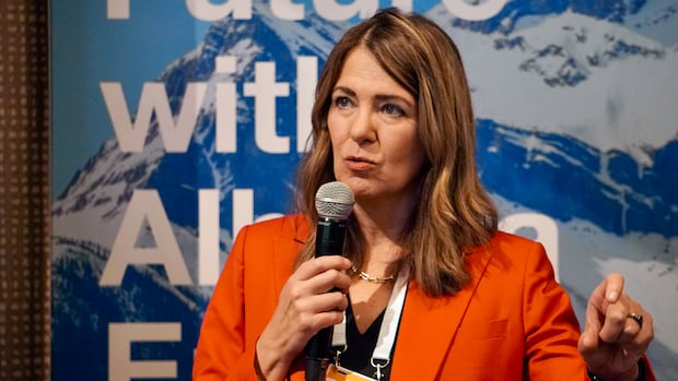 Smith-Carney pipeline deal to miss early deadlines, premier says