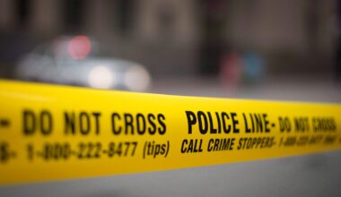 Ottawa crossing guard dies after hit-and-run, police seeking pickup truck – Winnipeg Free Press