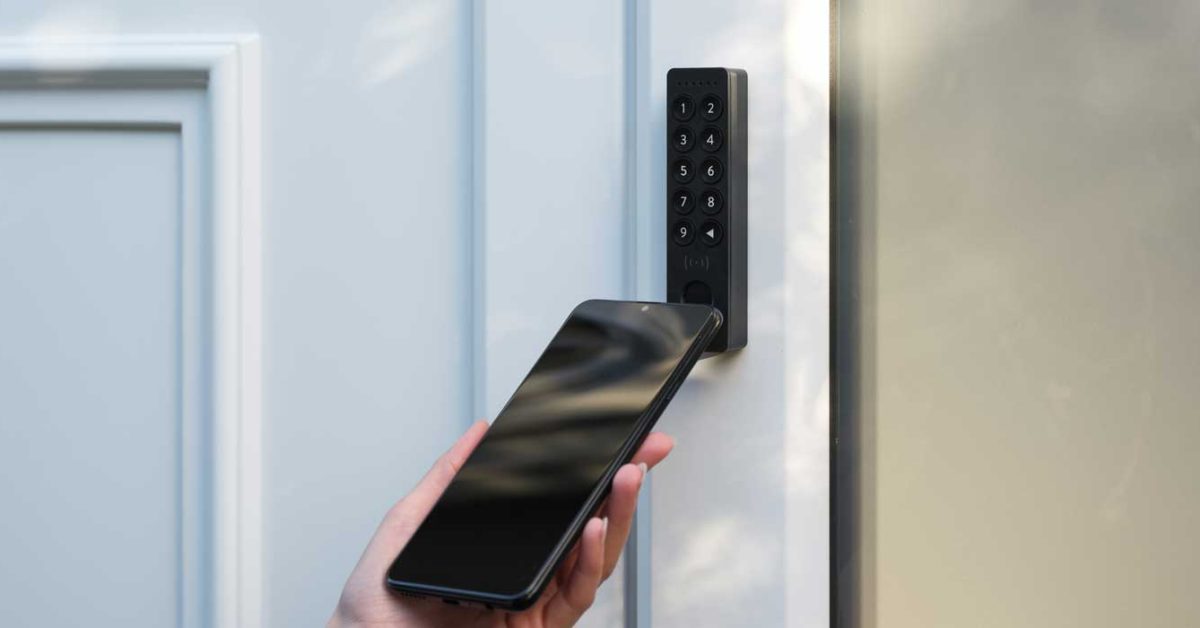 Nuki's NFC lock Keypad has tap-to-unlock for Samsung phones