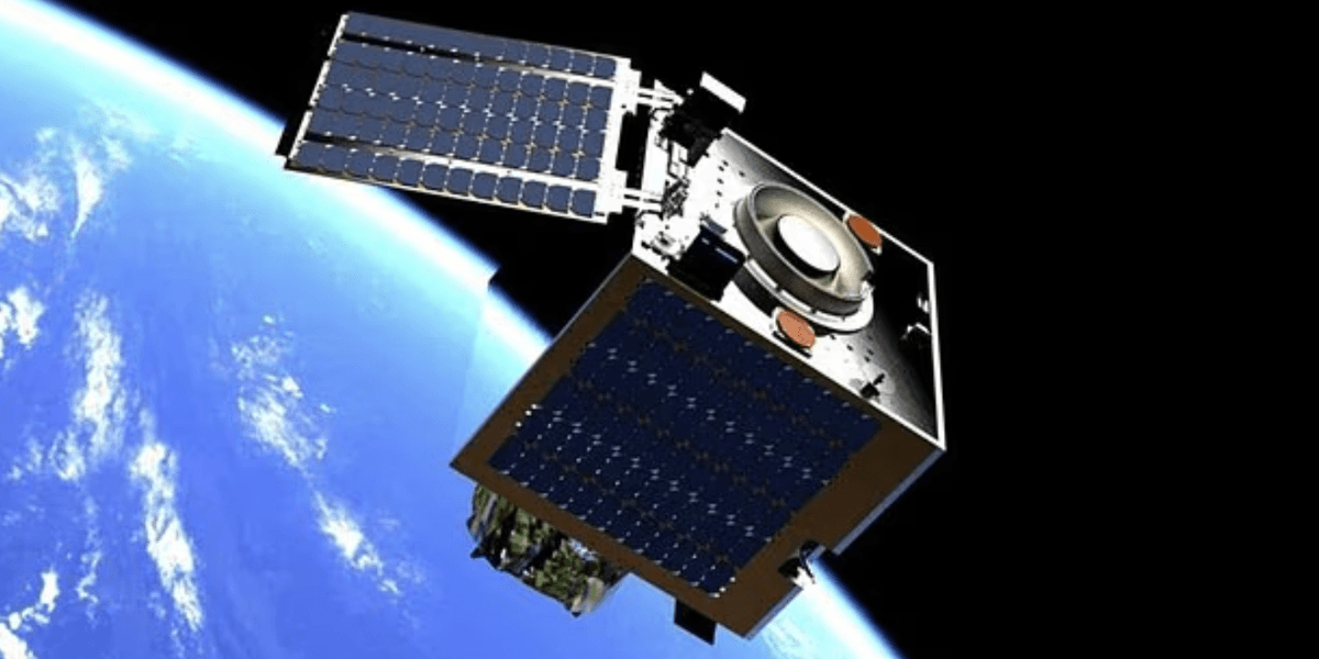 Space breakthrough as cutting-edge British satellite which can see through walls to rocket into sky in just days