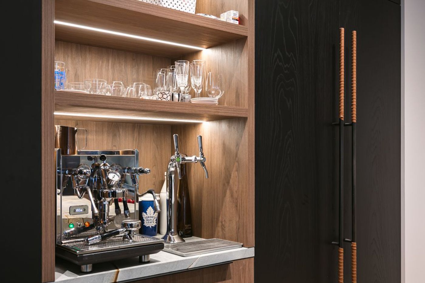 201-113 Dupont Street Toronto